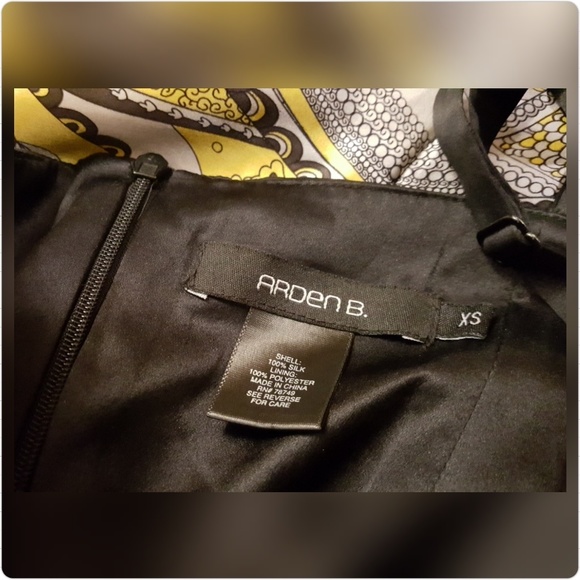 Silky, flowy dress - Picture 4 of 4